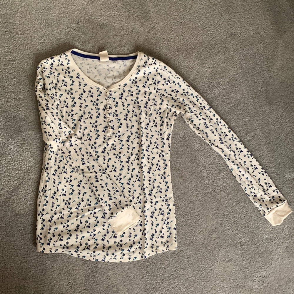 Tucker and Tate Long Sleeve Fitted T-Shirt with Floral Detail